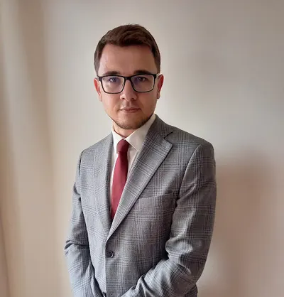 Adwokat Kielce- Artur Dąbrowski I Upadłość Konsumencka I Prawo Spadkowe I Prawo Pracy | ZUS | Podział Majątku